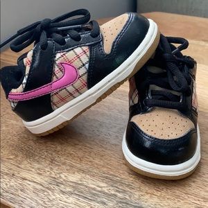 Nike toddler shoes